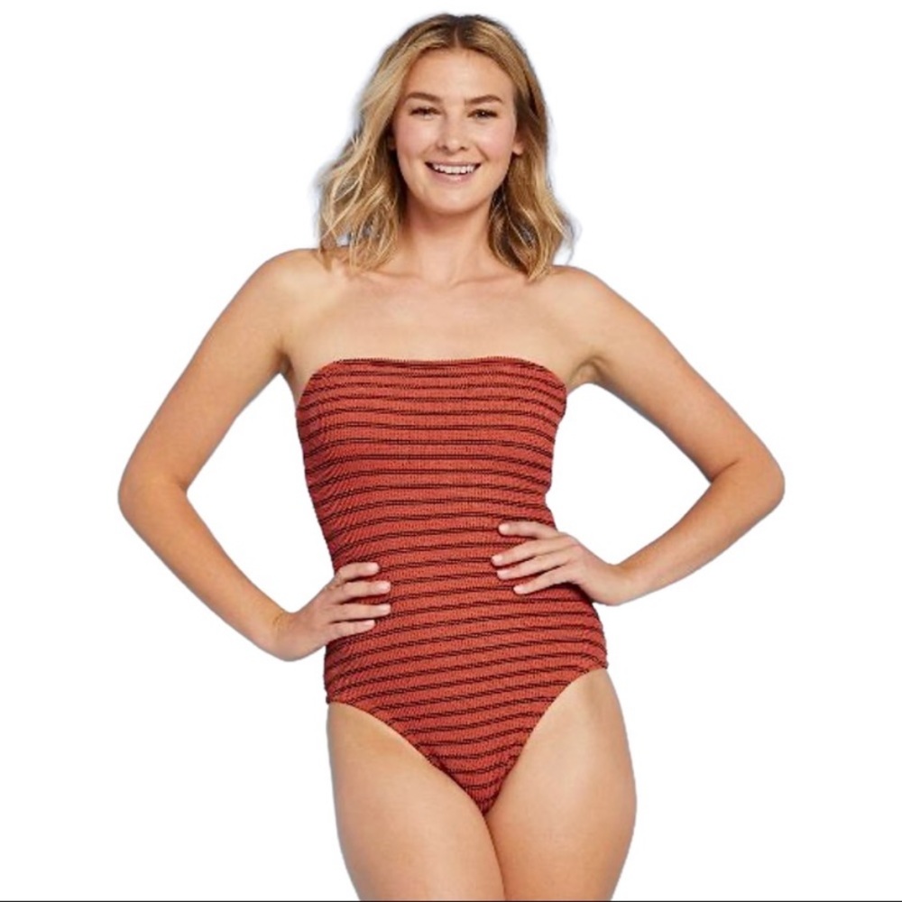 Kona Sol Women’s bathing suit NWT